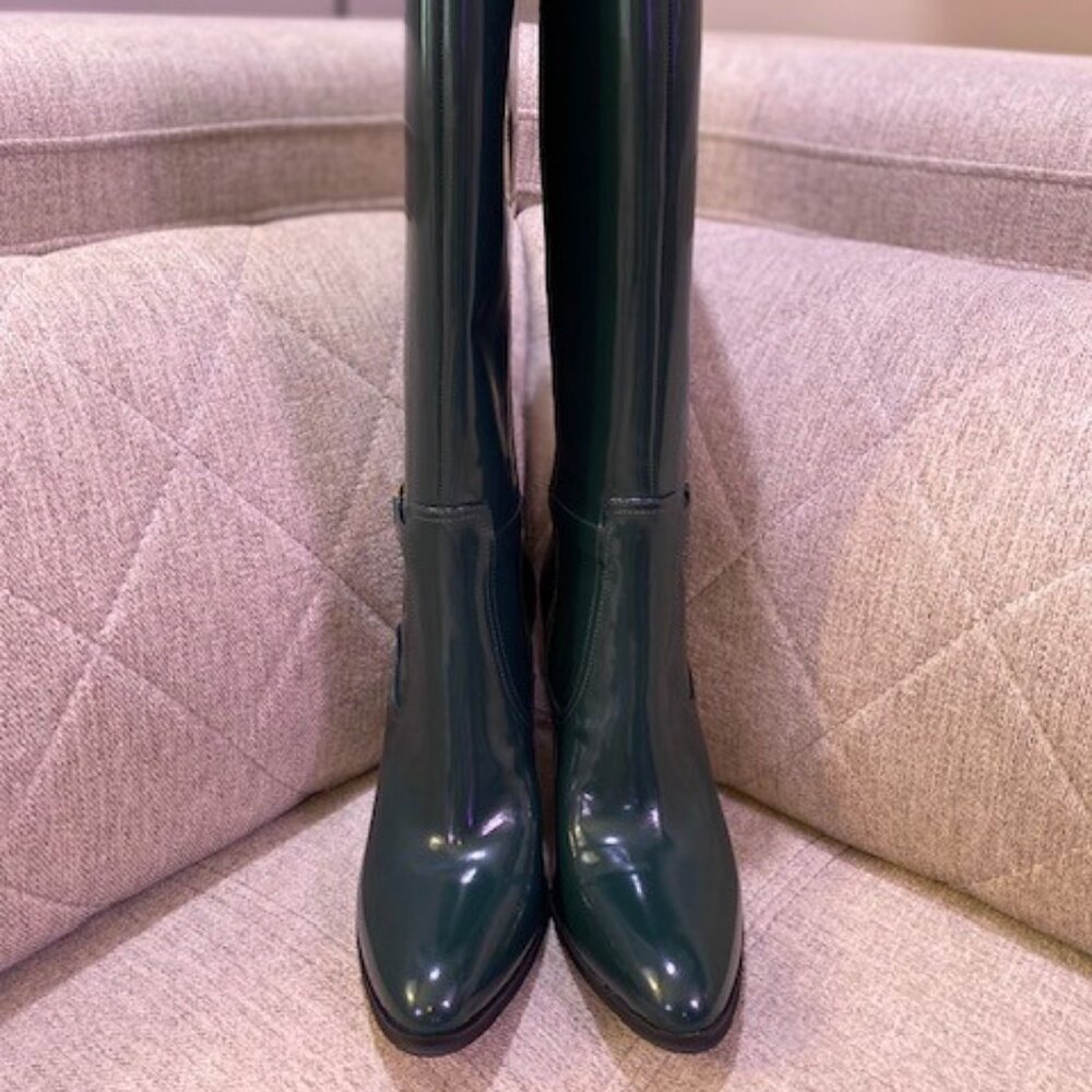 New without tags or box.  Vince Camuto Skylie knee high boot GREEN Leather